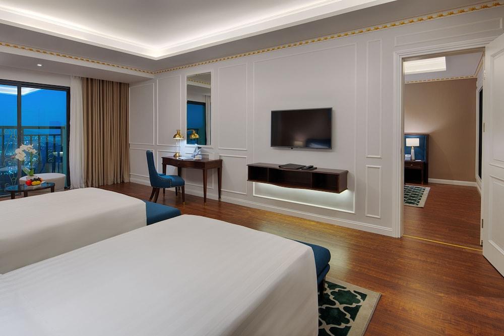 Flc Halong Bay Golf Club & Luxury Ha Long