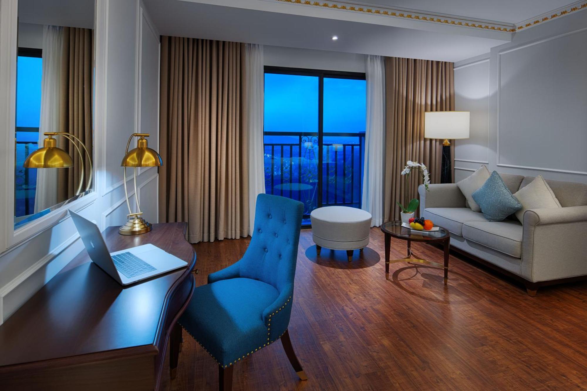 Hotel Flc Halong Bay Golf Club & Luxury